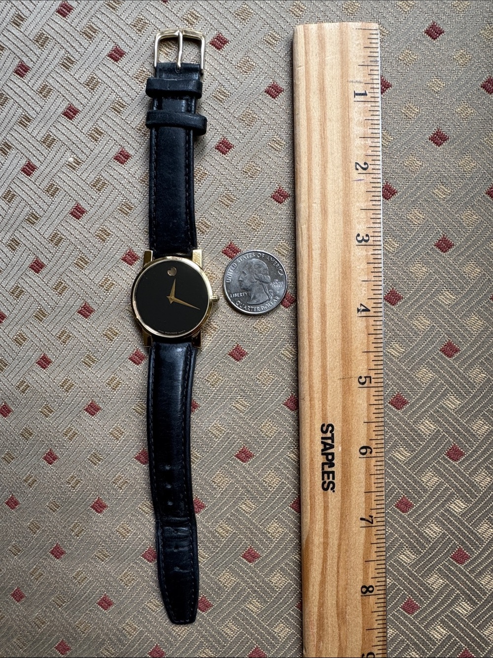 ⏰ Movado Modern Museum Classic Men or Women’s Watch with Black Leather Band - Picture 5 of 12
